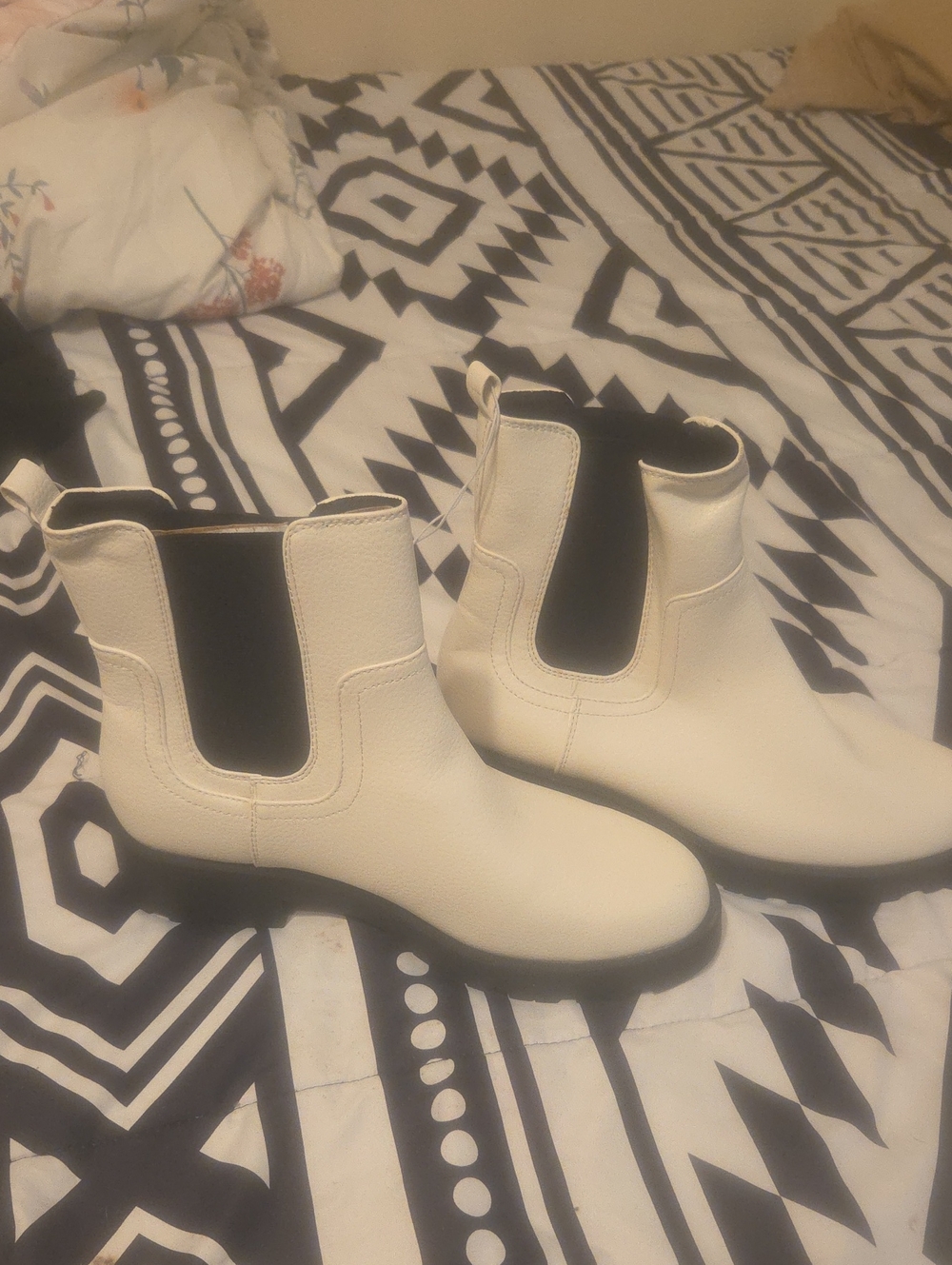 Old Navy White Chelsea Boots with Black Elastic Panels